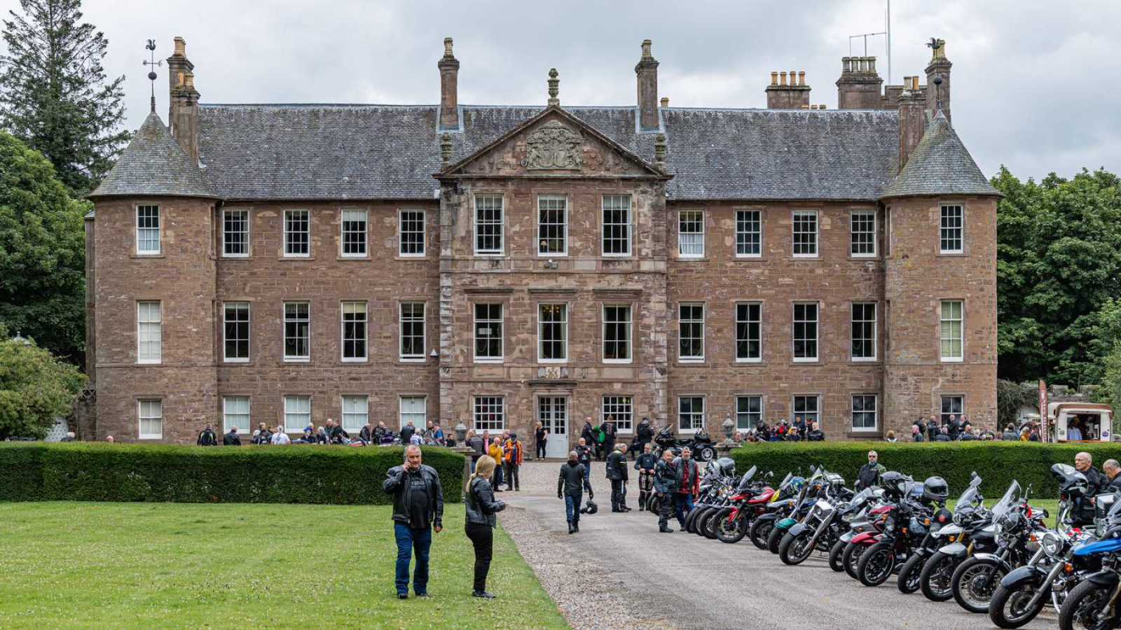 Bikes lined up in front of Brechin Castle